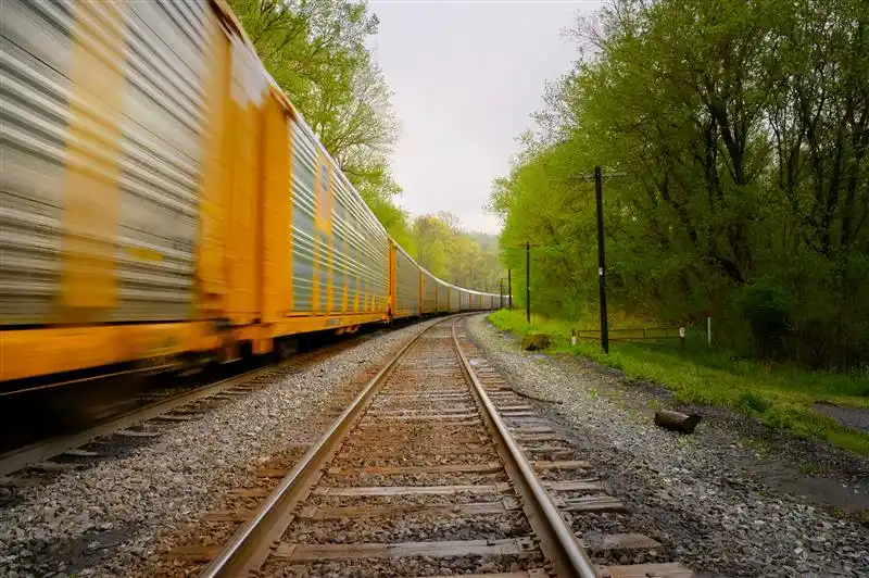 Rail Shipment Tracing: How it Works